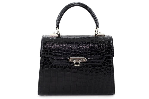 Handbag -traditional - (Beverly) - Black matt crocodile. A view of the front of the bag without the shoulder strap attached.